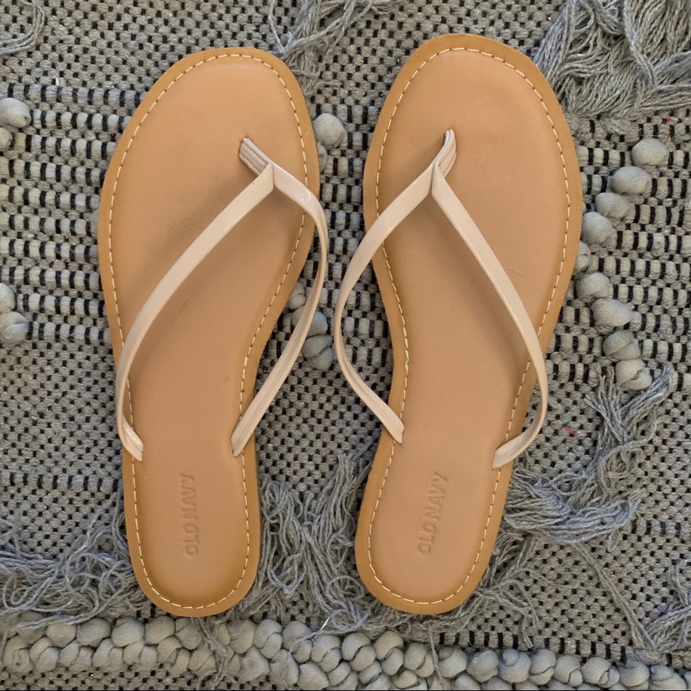 NWOT Old Navy Flip Flops